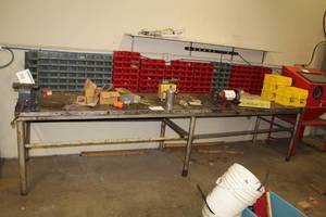 lot 140 image: MetalWood Core Work Bench 6-leg