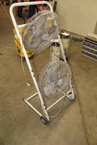lot 173 image: Rolling Dual Fan Station