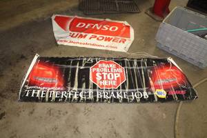 lot 194 image: Brake Banner
