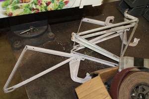 lot 219 image: Lot of (5) Metal Shelf Wall Brackets