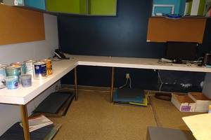 lot 40 image: Wall Mount Corner Desk with Legs
