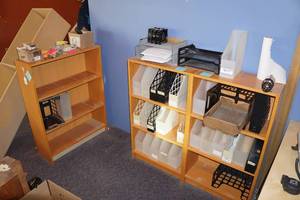 lot 15 image: (3) Book Cases