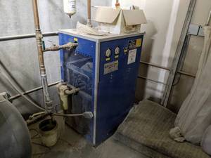 lot 2A image: Zurn R15A Compressed Air Dryer