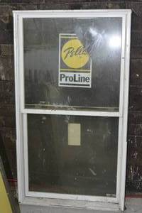 Pella Pro line window 33 12 x 59 14