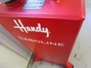 lot 213 image: Handy Gas Caddy