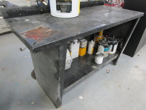 lot 240 image: HD Metal Workbench