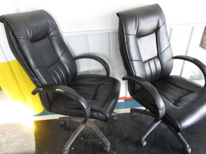 lot 280 image: Office Chairs