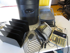 lot 286 image: Office Equipment