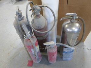 lot 320 image: Fire Extinguishers
