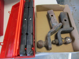 lot 333 image: Receiver Hitches, Road Flares