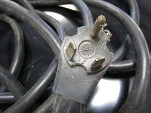 lot 367 image: 220V Cord Extension