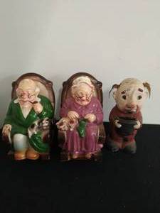 lot 30 image: Three Vintage Banks