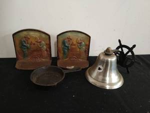 lot 77 image: Collection of Metal Dcor