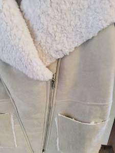 LINED VEST WITH ZIPPER