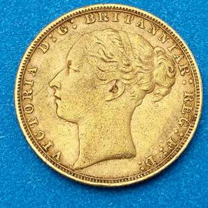 Rare 1880 British Gold Sovereign 14 Ounce Coin--Queen Victoria-Young Head