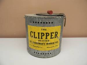 lot 18 image: VINTAGE THE CLIPPER HEATED ICE FISHERMANS MINNOW PALE, KEROSENE - VERY NICE - FANTASTIC PIECE - SEE PICTURES