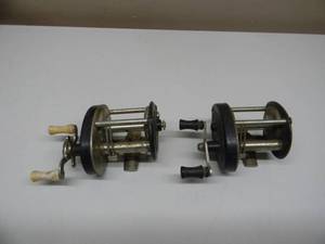 lot 26 image: 2 - VINTAGE BAITCASTING LEVELWIND FISHING REELS - NICE SET - SEE PICTURES