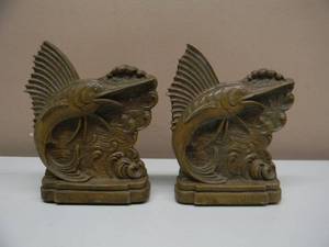 lot 30 image: VINTAGE ORNA WOOD U.S.A. SAIL FISH BOOK ENDS - NICE - SEE PICTURES
