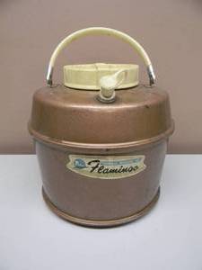 lot 43 image: VINTAGE POLORON FLAMINGO INSULATED COOLER WITH PAPERWORK - GREAT PIECE - DONT THINK ITS EVER BEEN USED - SEE PICTURES
