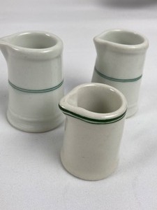 lot 67 image: Coffee Please Vintage Restaurant Ware Green & White China