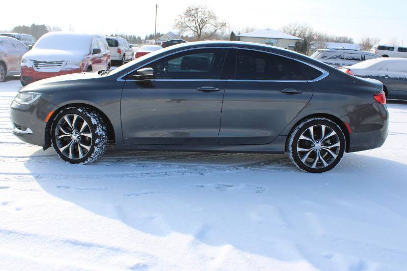 2016 Chrysler 200 C