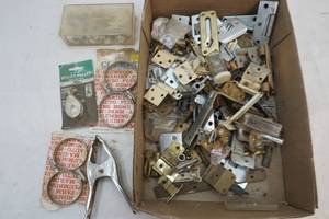 assorted hinges