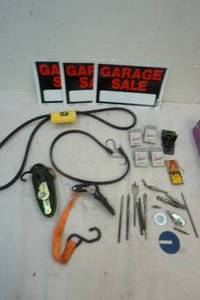 mouse traps and ratchet straps