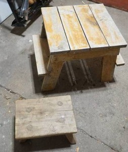 end table and foot stool