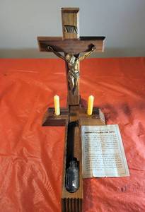 Vintage Wooden Divinity Crucifix - Sick Call Set