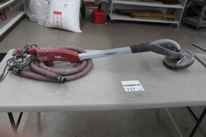 lot 717 image: Flex GE5 Giraffe WallCeiling Sander, Hose