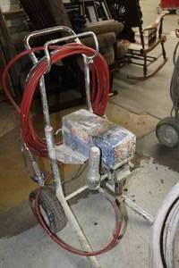 lot 702 image: Graco Commercial 495st Cart Mounted Airless Paint Sprayer, Sprayer, Hose