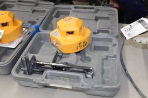 lot 737 image: PLS 360 Laser Level, Plastic Case