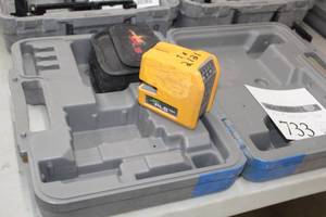 lot 733 image: PLS 180 Laser Level, Plastic Case