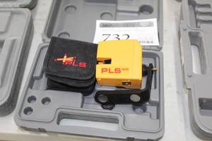 lot 732 image: PLS 180 Laser Level, Plastic Case
