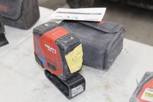 lot 725 image: Hilti PM 2-P Laser Level, Soft Side Carry Case