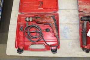 lot 745 image: Hilti 240132 SR16 Hammer Drill, Plastic Case