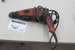 lot 760 image: Hilti 327605 TE 2 Rotary Hammer
