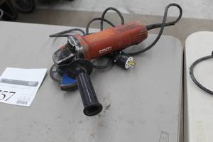 lot 757 image: Hilti 392567 4 DAG 450-D Angle Grinder
