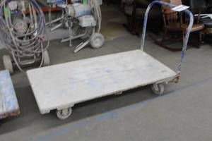 lot 705 image: Wood Deck Platform Cart