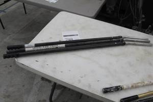 lot 798 image: Lot of (3) Drywall Extension Poles