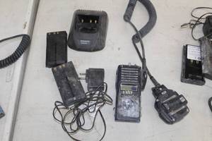 lot 830 image: Radio Equipment - Kenwood TK-380 UHF FM Transeiver, Kenwood KSC-19 Charger, Battery (x2), Power Cord
