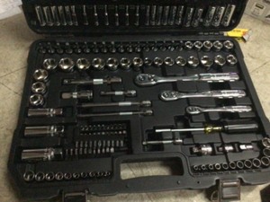 DEWALT 14 in., 38 in., and 12 in. Drive Polished Chrome Mechanics Tool Set (200-Piece)