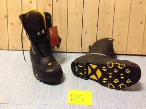 Mens Crossbow Waterproof 9 Work Boots - Composite Toe - Black Size 13(M)&nbsp&nbspCustomer Returns See Pictures