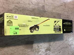 Green Machine 62V Brushless 25in. Cordless Battery Push start Hedge Trimmer with Rotating Handle and 2.5 Ah Batter and Rapid Charger Customer Returns See Pictures