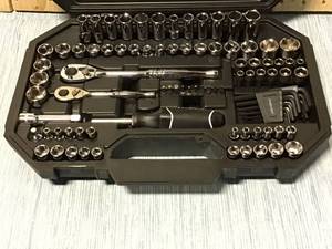 Husky Mechanics Tool Set (94-Piece) Customer Returns See Pictures