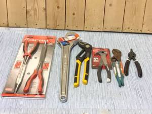 MIX LOT OF PLIERS Customer Returns See Pictures
