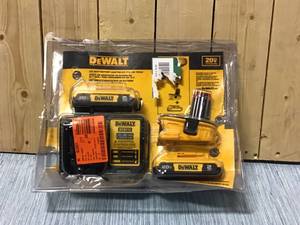 DEWALT 18-Volt to 20-Volt MAX Lithium-Ion Battery Adapter Kit (2-Pack) Customer Returns See Pictures