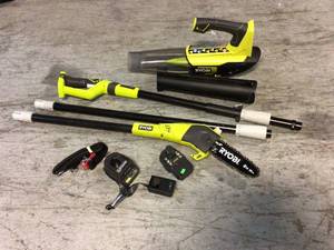 lot 59 image: MIX LOT OF RYOBI TOOLS Customer Returns See Pictures
