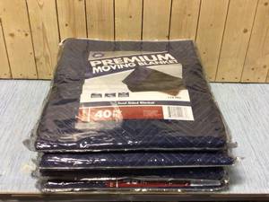 lot 66 image: Pratt Retail Specialties 80 in. L x 72 in. W Premium Moving Blanket Customer Returns See Pictures