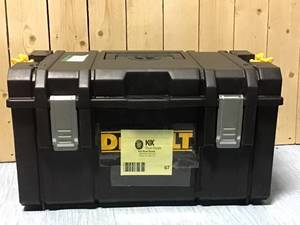 lot 67 image: DEWALT TOOL CASE Customer Returns See Pictures